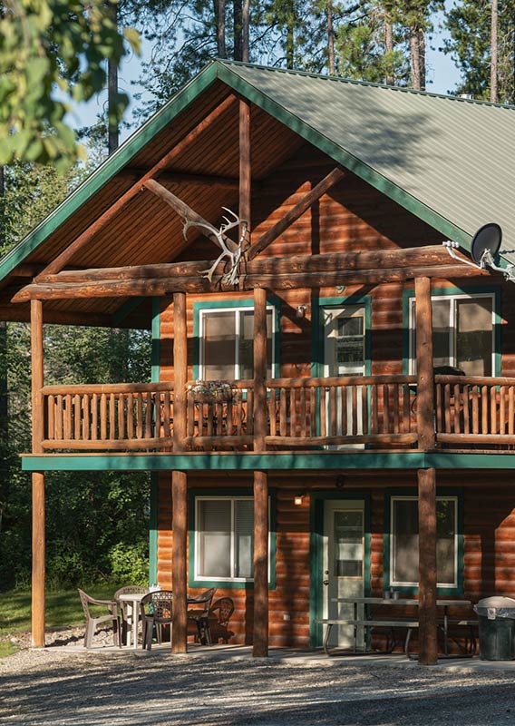 Exterior of a Paddle Ridge two floored cabin.